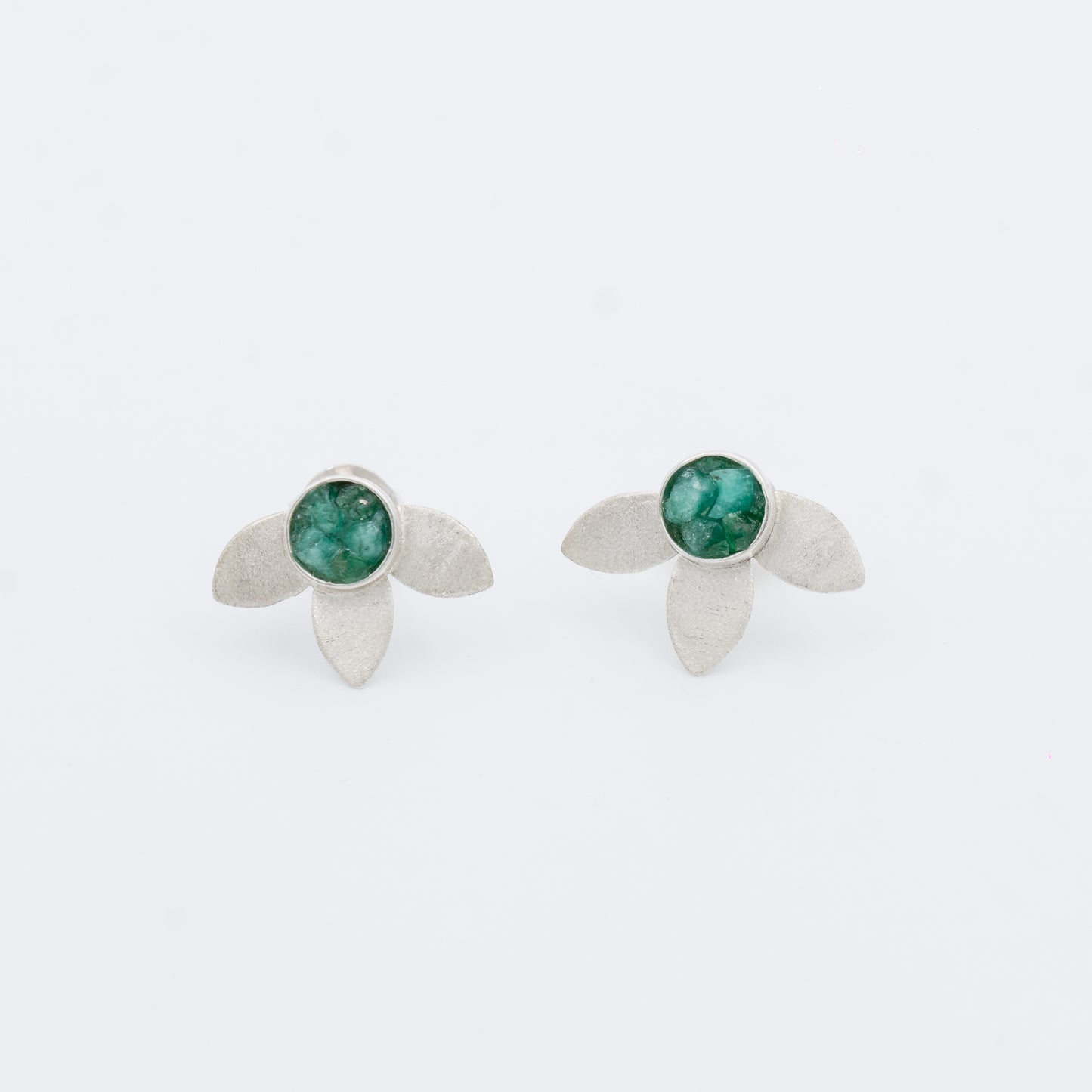 3 Petalos Plata 950 y Esmeralda