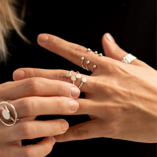 Anillo manglar plata 950 orgánico. Joyería artesanal natural texturizada. Diseño ecosistema hecho a mano.