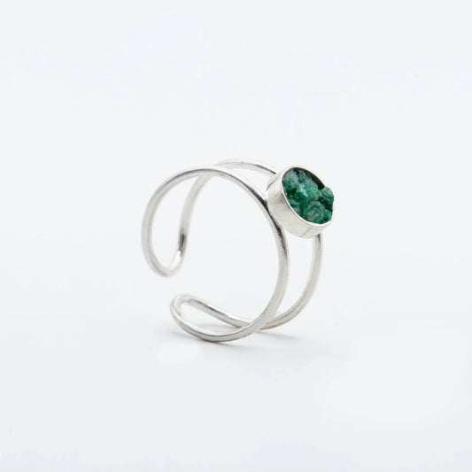 Silver 950 double-band ring with a raw Colombian emerald gemstone.