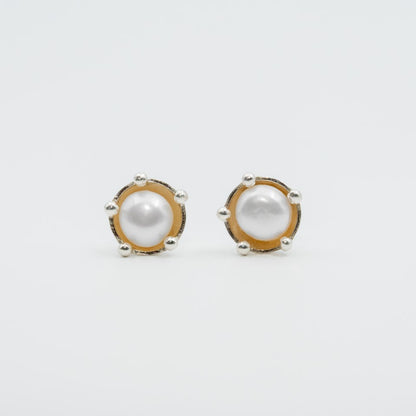  Aretes plata 950 con perlas naturales. Joyería artesanal elegante clásica. Diseño atemporal hecho a mano