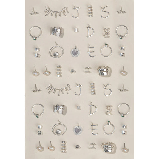 Dije iniciales plata 950 personalizado. Joyería artesanal única. Diseño personalizado hecho a mano Colombia.