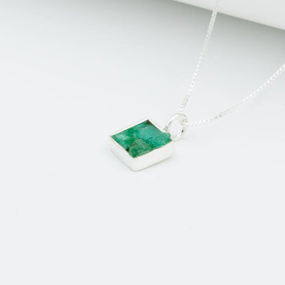 Dije en Plata Cuadrado  Esmeralda