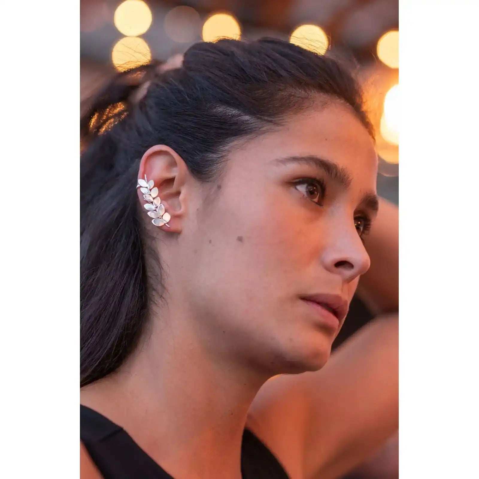 Ear cuff hojas plata 950 botánico. Joyería artesanal natural orgánica. Diseño foliar hecho a mano.